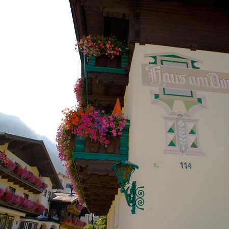 Pension Haus Am Dorfplatz ฟลาคเฮา ภายนอก รูปภาพ